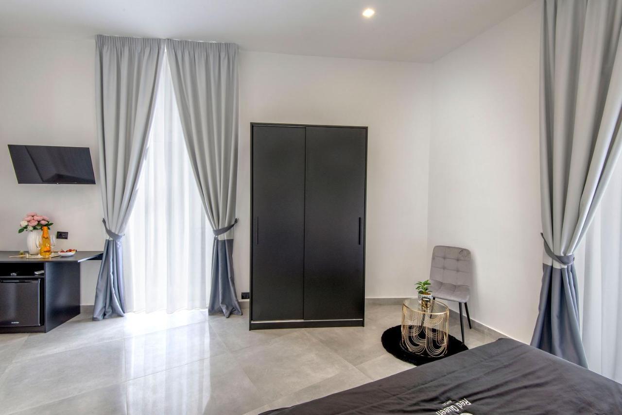Red Queen Guest house Naples